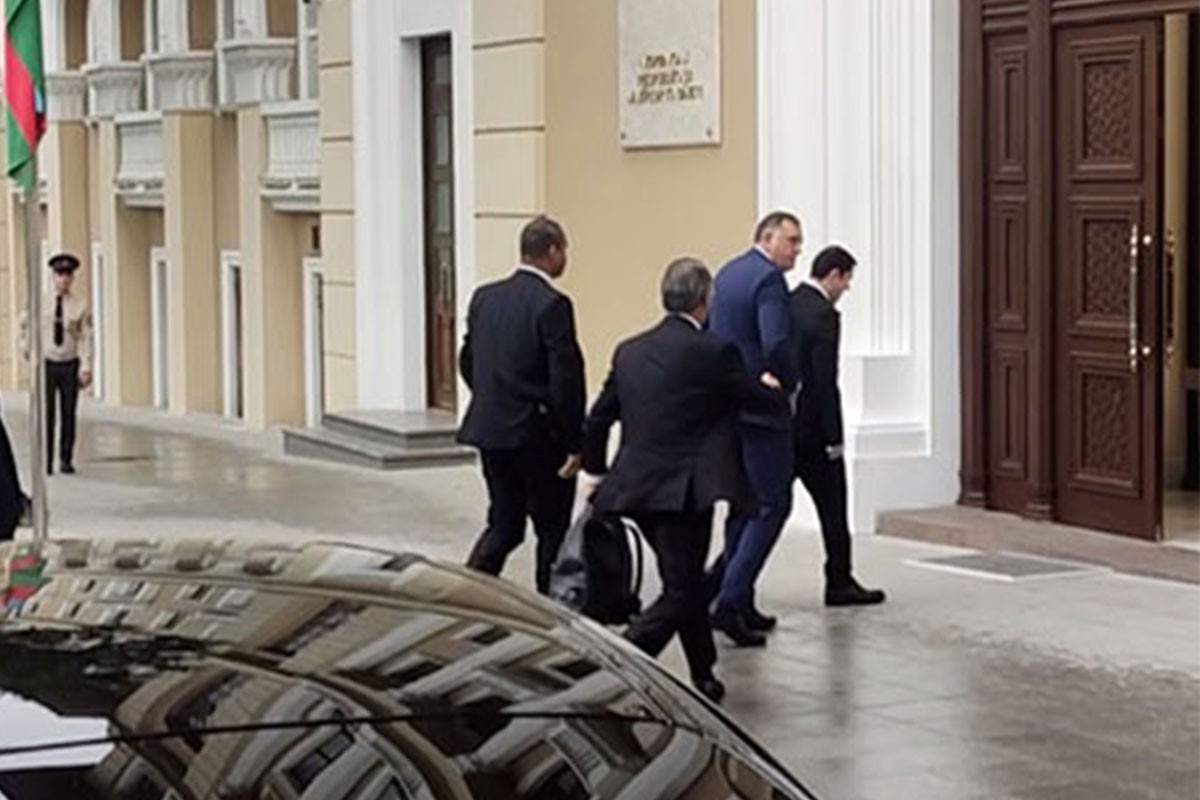 Dodik sa premijerom Azerbejdžana: Uspostaviti nove privredne veze