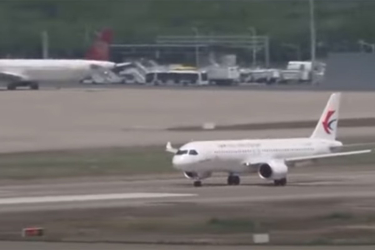 Poletio prvi kineski putnički avion domaće proizvodnje