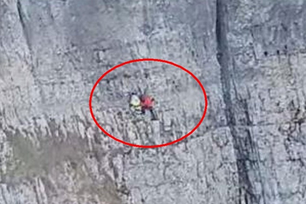 Velika akcija spasavanja u BiH: Povrijeđena žena visi na stijenama Veleža (VIDEO)