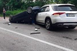 Teška nesreća kod Kladnja: Jedna osoba poginula u sudaru pet vozila