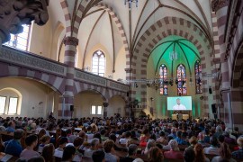 Vještačka inteligencija držala službu u crkvi