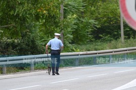 Sedam povrijeđenih u slijetanju kombija: Vozač na UKC RS, suvozač u ...