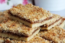Pita s jabukama i pekmezom