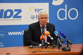HNK još bez vlasti, HDZ čeka Bošnjake da obezbjede šest ruku
