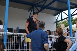 Jokić na hipodromu u Somboru: Veliko oduševljenje publike, skandirali ...