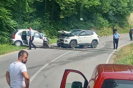 Nesreća na putu Milići - Vlasenica: Jedna osoba poginula, troje ...