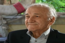 U Sopotu podignut spomenik glumcu Bati Živojinoviću (FOTO)