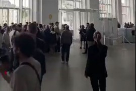 Objavljen snimak evakuacije javnih ustanova i tržnih centara u Moskvi ...