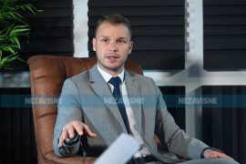 Stanivuković: Ninković laže, na "Akvani" neću praviti zgrade, već ...