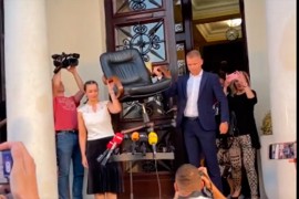 Stanivuković uveo građane u Gradsku upravu, pa iznio Ninkovićevu ...