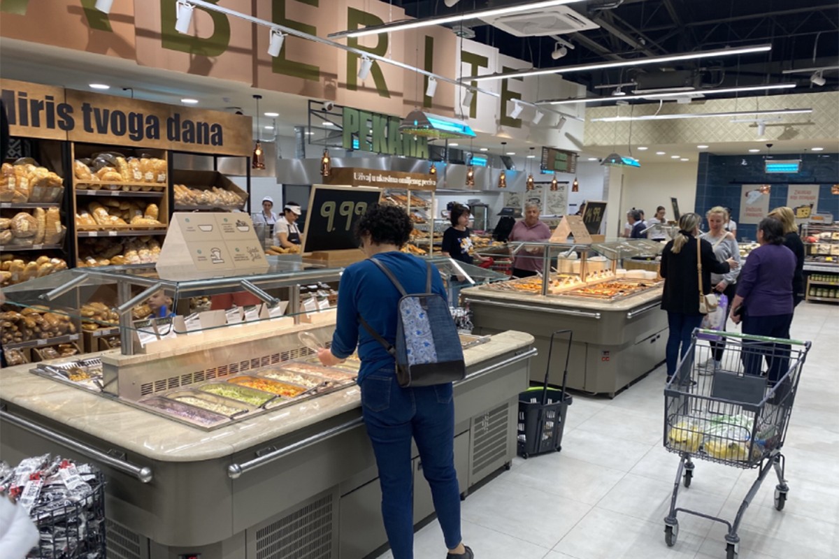 Nova gastro ponuda u Tropic marketu Trn