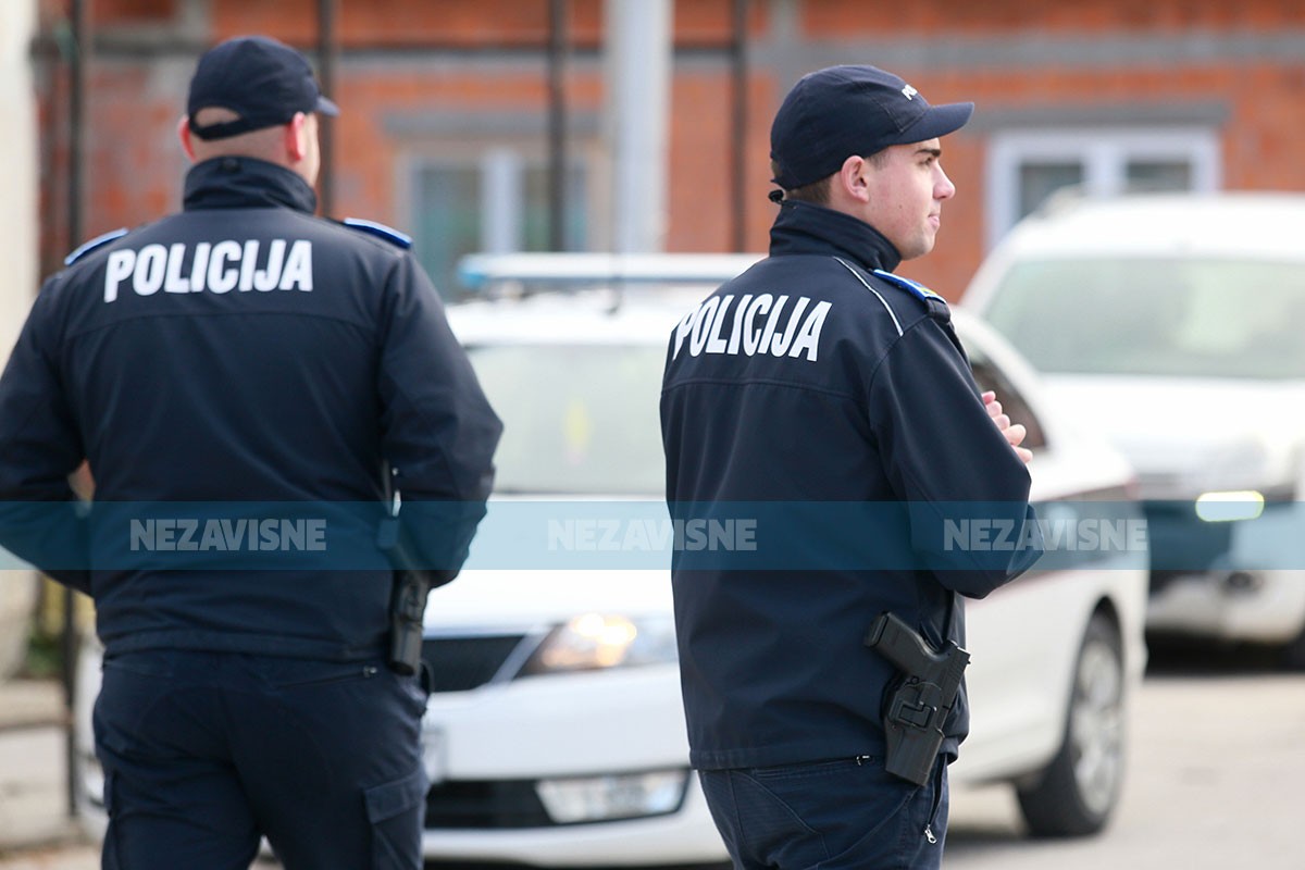 Potuklo se tridesetak mladića u centru Sarajeva