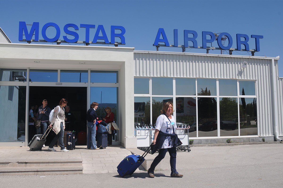 Broj putnika na mostarskom aerodromu porastao 700 odsto
