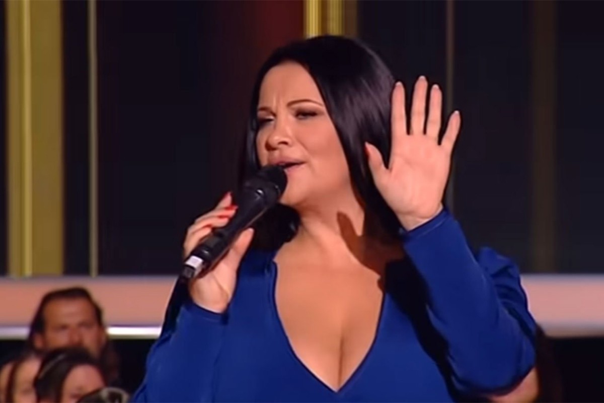 Jana pjevala na svadbi, od domaćina dobila nesvakidašnji poklon