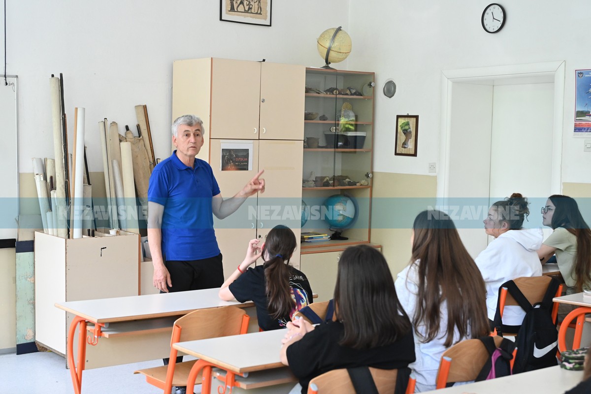 Nastavnik Vlado Rudić istorijom očarao đake