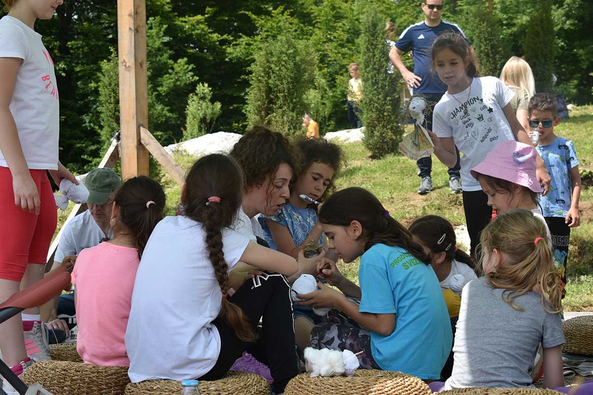 Fond solidarnosti organizovao druženje: Bolest ne smije da razdvaja djecu