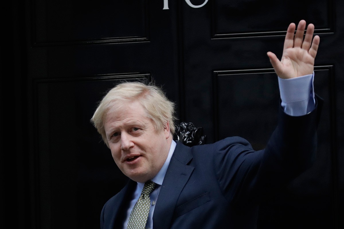 Boris Džonson i zvanično podnio ostavku