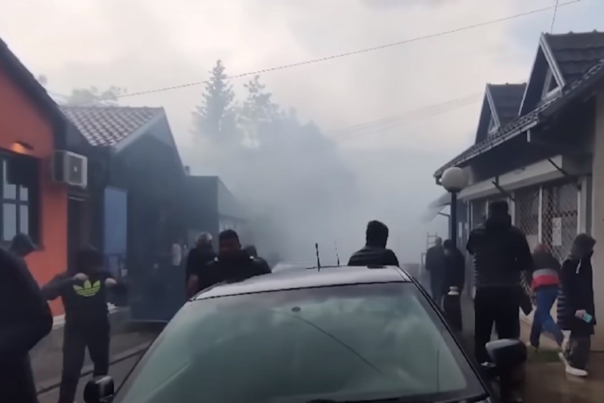 Građani nastavljaju proteste na sjeveru Kosova i Metohije
