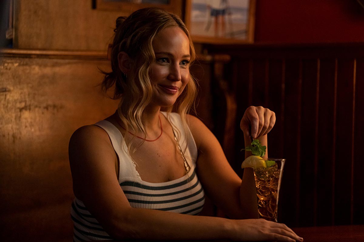 Jennifer Lawrence oduševljava u urnebesnoj komediji "Cura za sve"