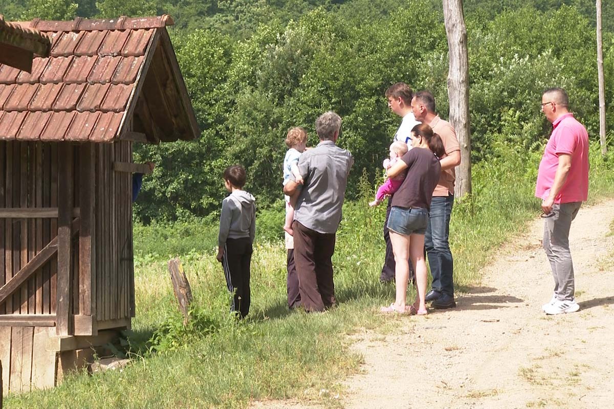 Novi krov nad glavom za 10 članova porodice
