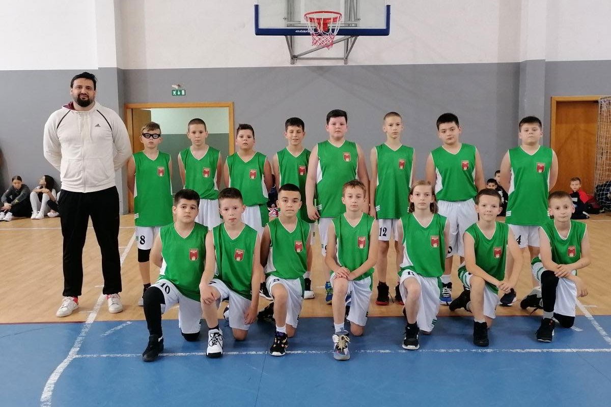 Potresna priča iz Bihaća: Košarkašu (11) na dan utakmice preminula majka, on insistirao da igra