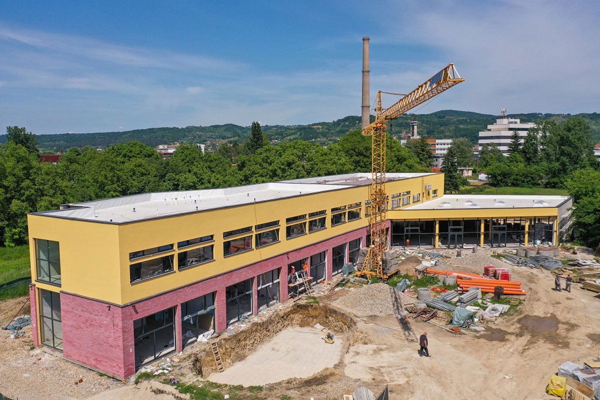 OŠ "Vuk Stefanović Karadžić" Banjaluka strahuje od gubitka učenika