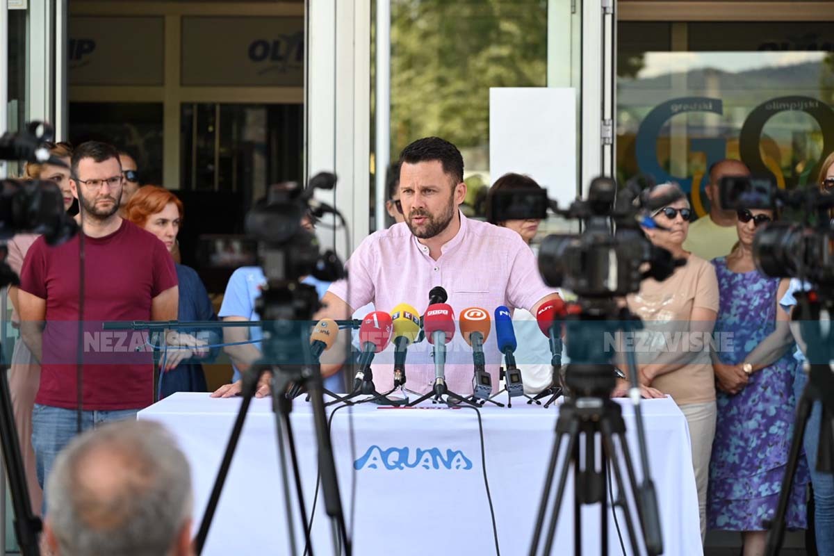 Radnici "Akvane" poslali posljednji vapaj gradskoj vlasti da riješe probleme ove firme