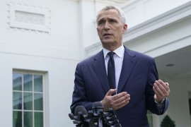 Stoltenberg ostaje na čelu NATO-a