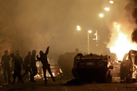 Druga prilično mirna noć u Francuskoj, Makron oprezan