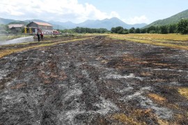 Vatrogasci domaćinu spasili traktor, ali sijeno izgorjelo (FOTO)