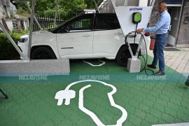 Banjaluka bogatija za još jedan punjač za električna vozila
