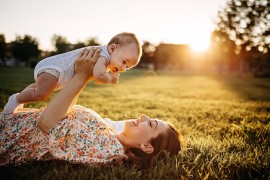 Tri su rizika kada s bebom izlazite na sunce