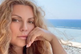 Indira Radić pokazala ko joj na ljetovanju pravi društvo