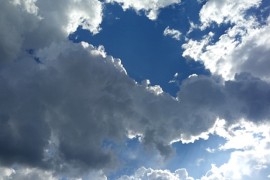 Pretežno sunčano, ponegdje mogući kratkotrajni pljuskovi
