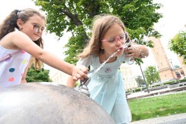 Crveno upozorenje zbog visoke temperature vazduha na snazi do srijede