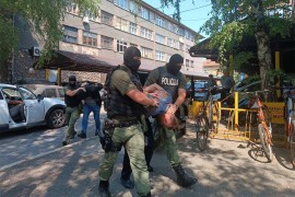 Novi detalji hapšenja policajaca, traga se za organizatorom