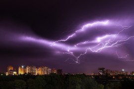 Olujna noć u BiH srušila rekorde: Registrovano više od 21.500 ...