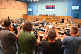 Za represivni zakon ruku diglo 47 poslanika: Tužan dan za demokratiju