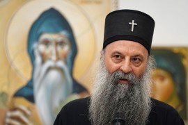 Srpska djeca iz Drvara patrijarhu poklonila svoje crteže