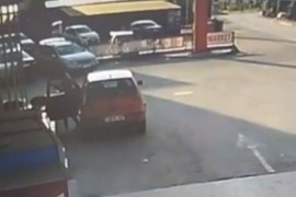 Neobična scena u Palama: Auto sam "pobjegao" s pumpe, vozač ostao ...