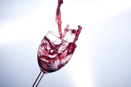 U toku prijave srpskih privrednika za učešće na sajmu vina Prowine ...