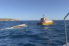 Incident na crnogorskom primorju: Gliser potonuo, spaseno devet ljudi