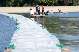 Oboren Ginisov rekord u Beogradu: Most od plastičnih boca dug 250 ...