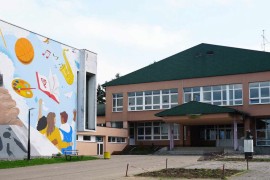 Dječje ideje prenesene na zid škole u Banjaluci: Muralom protiv ...