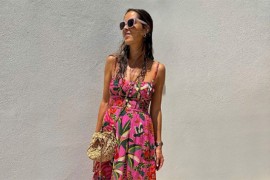 Ana Ivanović objavila fotografiju sa i bez šminke, razlika gotovo da ...