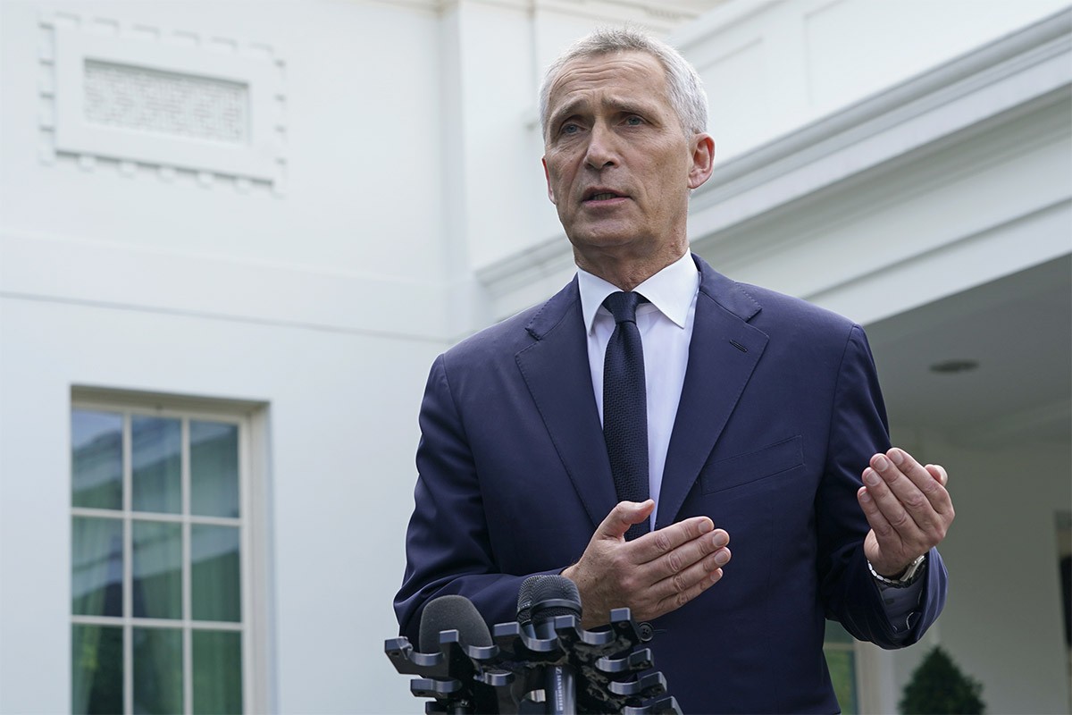 Stoltenberg ostaje na čelu NATO-a