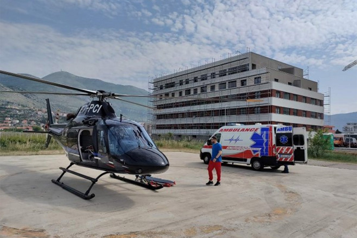 Beba sa opekotinama helikopterom transportovana iz Splita za Istočno Sarajevo
