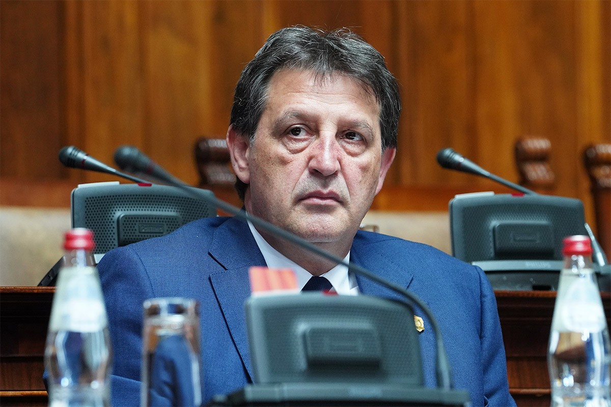 Odbačen prijedlog za smjenu Gašića