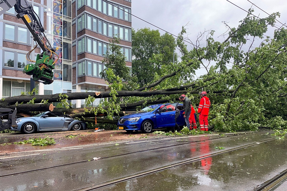 Nizozemsku pogodila najjača ljetnja oluja u istoriji mjerenja (FOTO)