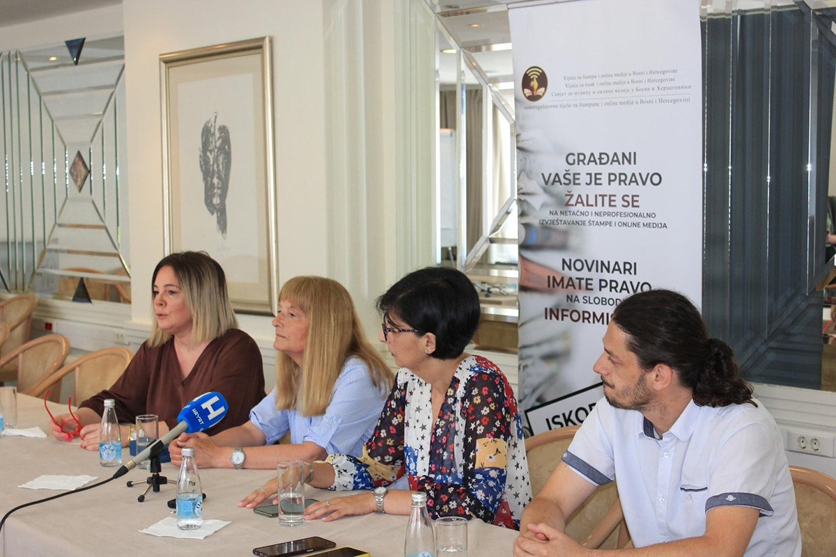 Predstavljen priručnik "Istraživačko novinarstvo i izvještavanje o korupciji"